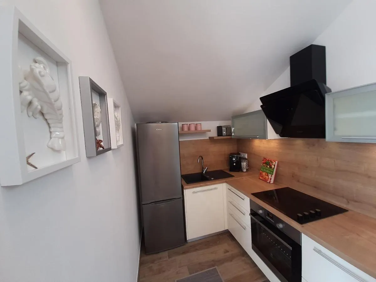 Kapetanov Pogled Apartment Ugljan