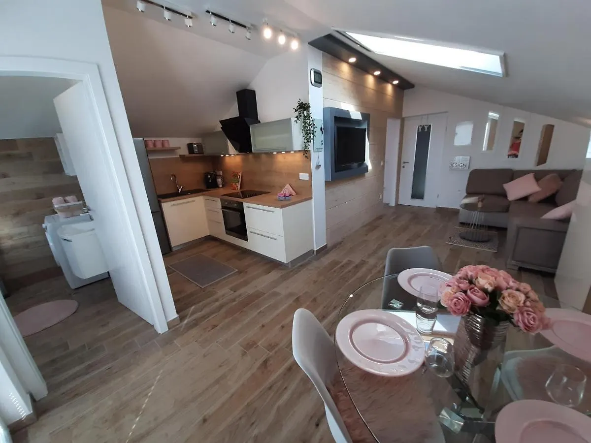 Kapetanov Pogled Apartment Ugljan Croatia