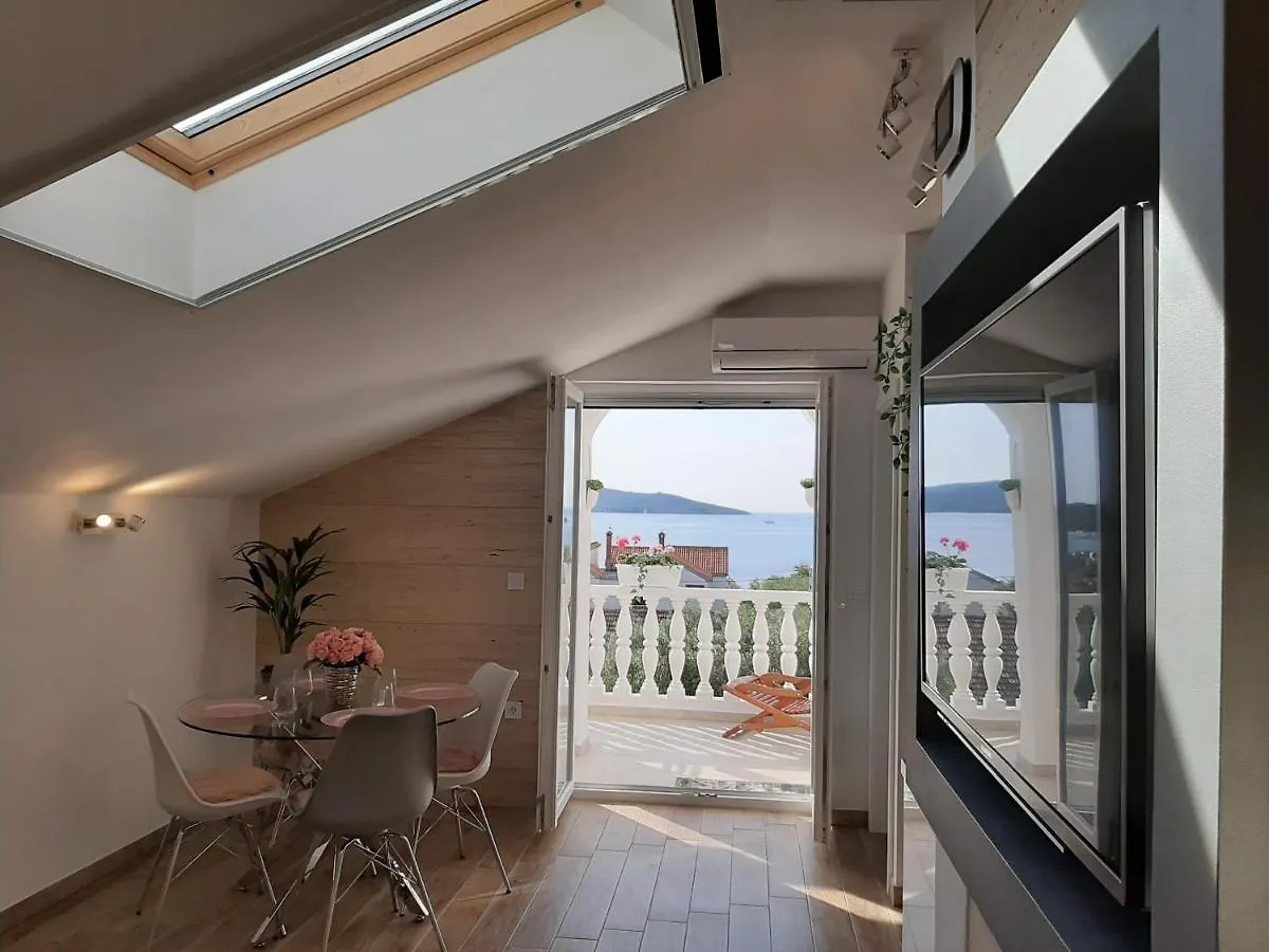 Kapetanov Pogled Apartment Ugljan