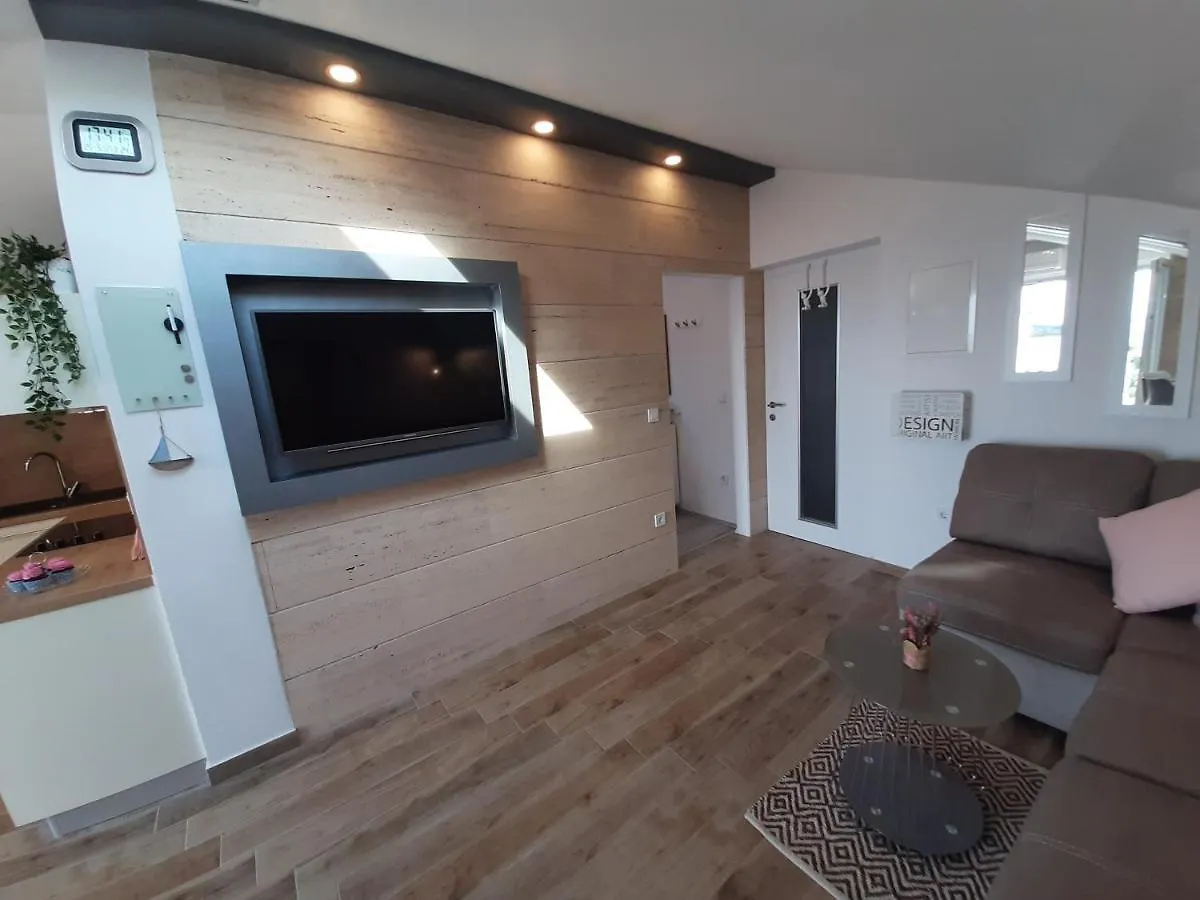 Kapetanov Pogled Apartment Ugljan