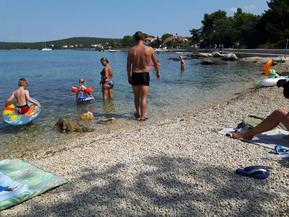 Kapetanov Pogled Lägenhet Ugljan